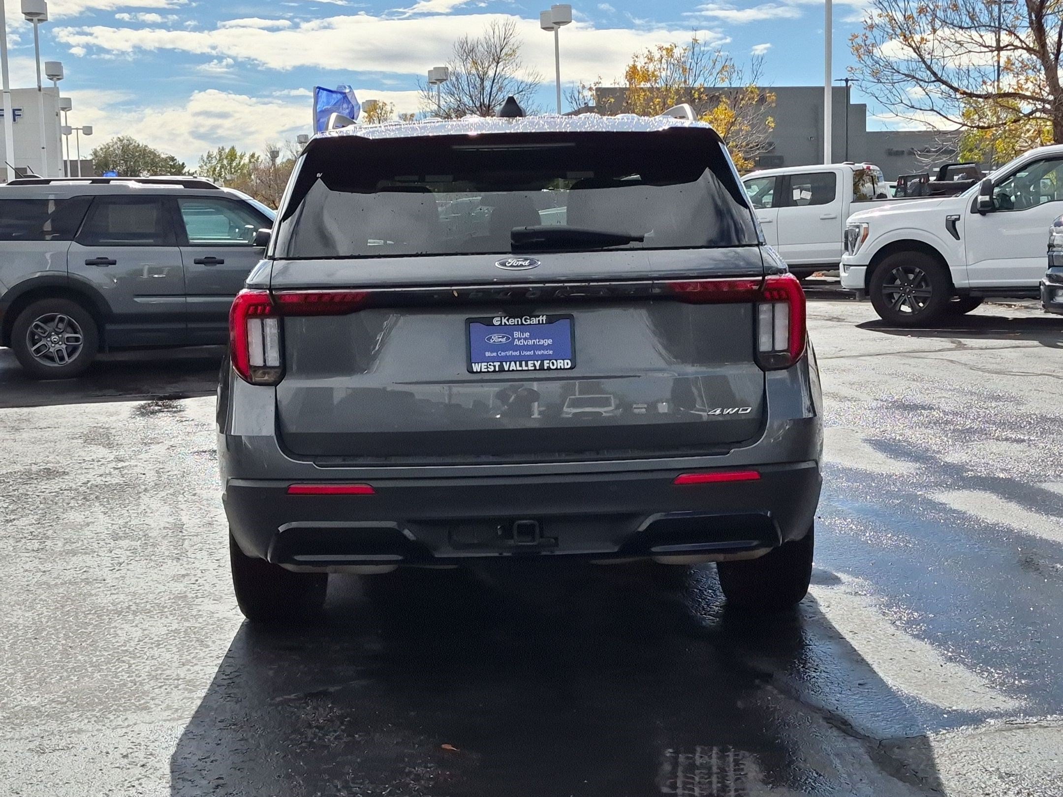 Certified 2025 Ford Explorer ST-Line w/ ST-Line Street Pack AWD/4WD image 5