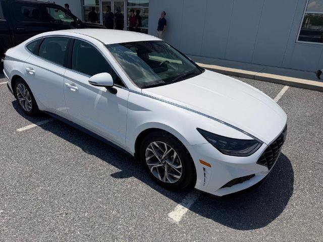 Used 2023 Hyundai Sonata SEL w/ Preferred Accessory Package FWD image 2