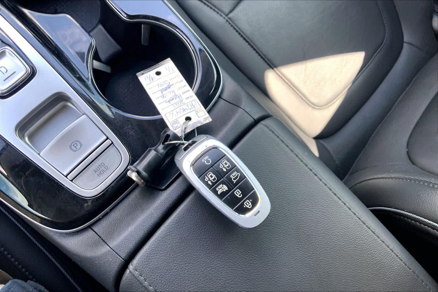 Used 2023 Hyundai Tucson Limited AWD/4WD image 15