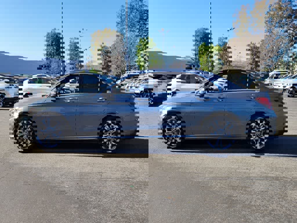 Used 2018 Mercedes-Benz C 300 C 300 image 2