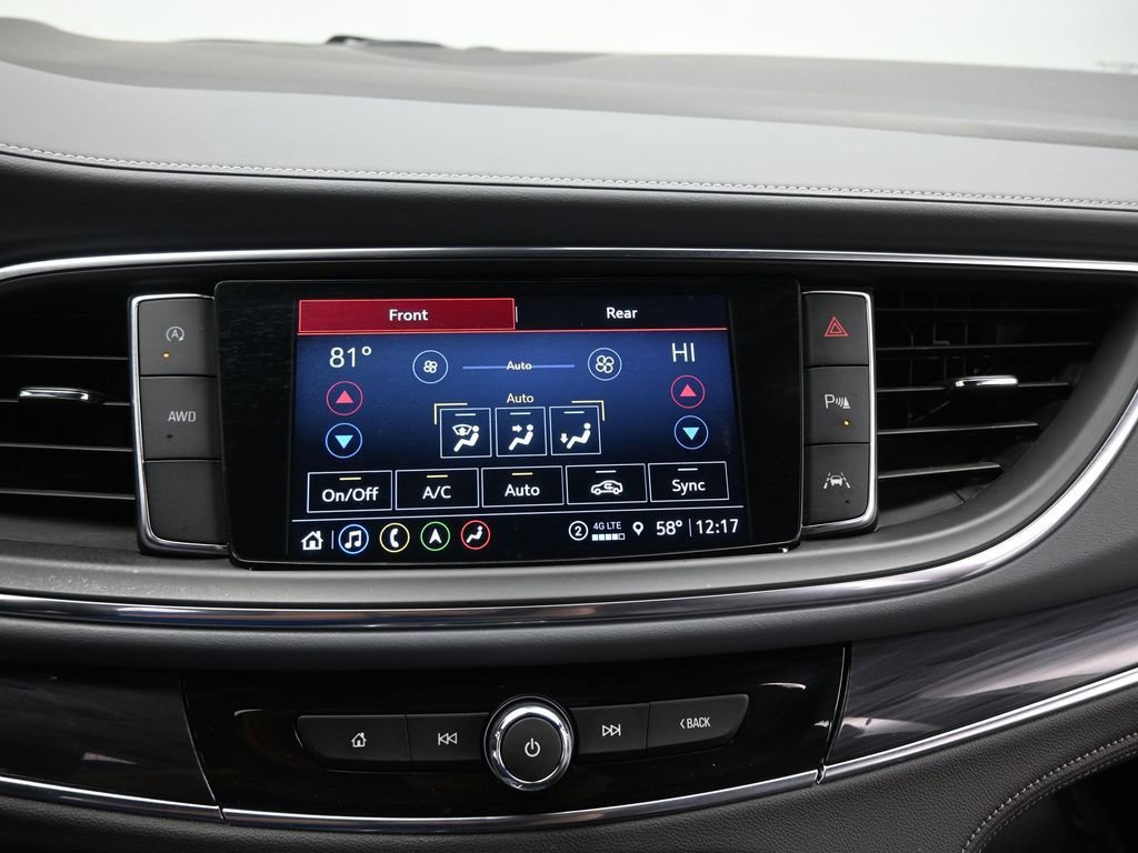 Used 2024 Buick Enclave Premium image 44