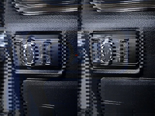 Certified 2023 Ford Explorer Limited w/ Equipment Group 301A image 25