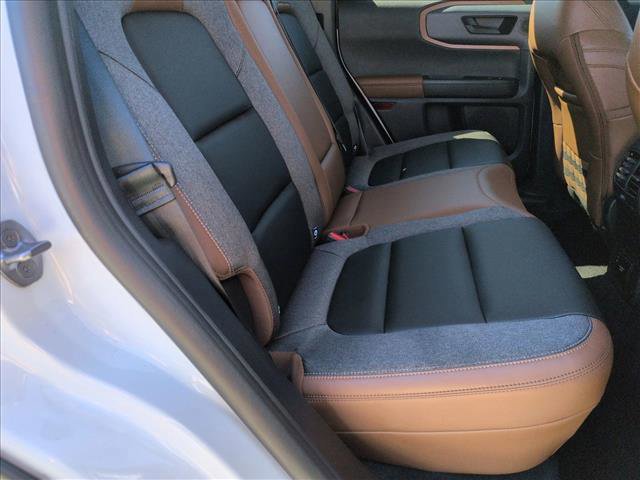 Certified 2024 Ford Bronco Sport Outer Banks w/ Tech Package AWD/4WD image 21