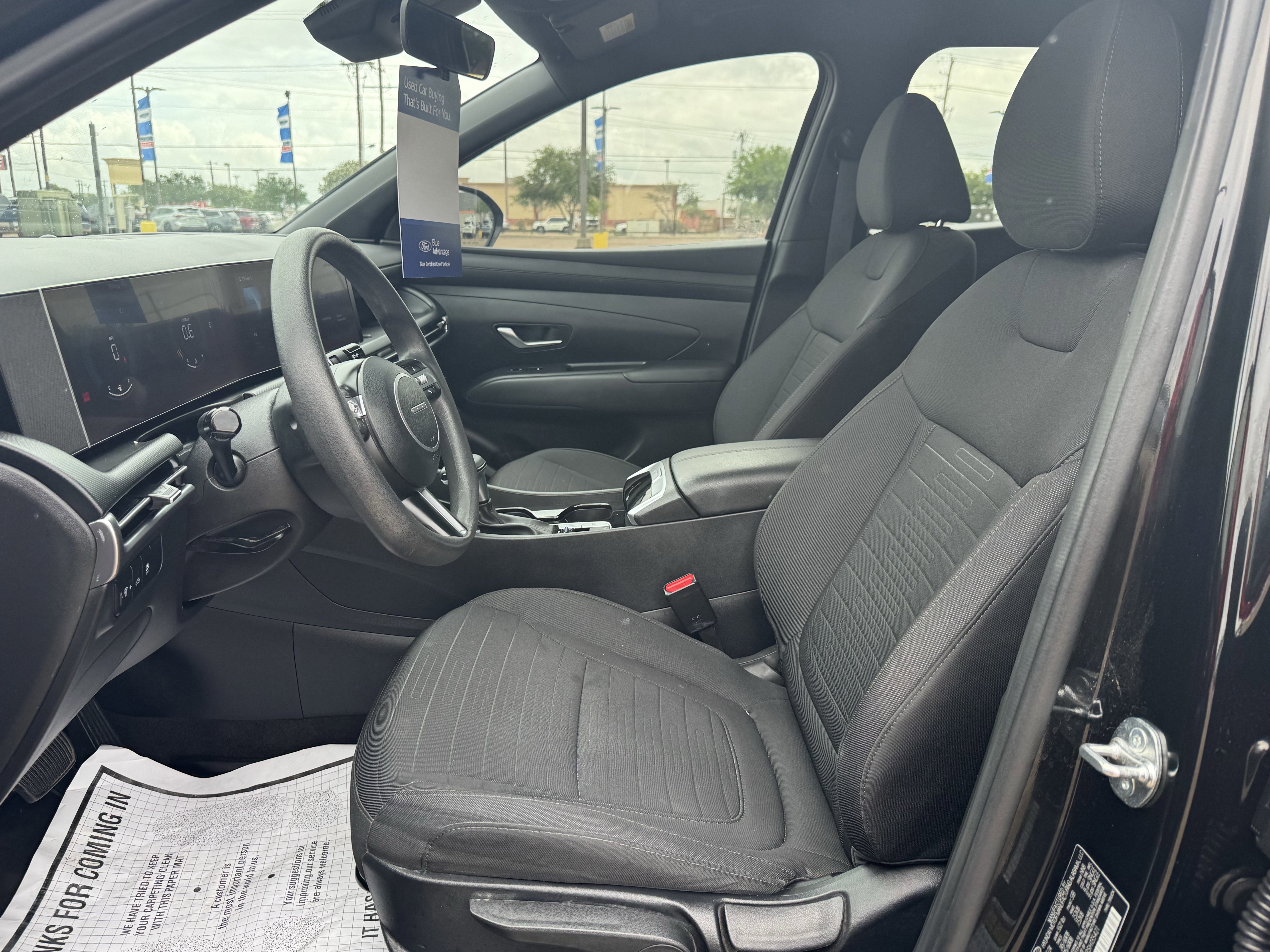 Used 2025 Hyundai Santa Cruz SE FWD image 22