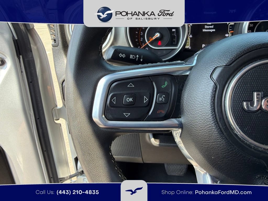 Used 2023 Jeep Gladiator Overland AWD/4WD image 17