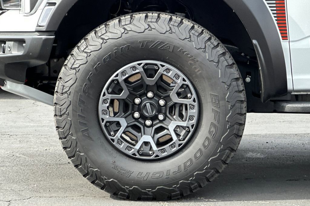 Certified 2025 Ford F150 Raptor w/ Equipment Group 803A Raptor R AWD/4WD image 30