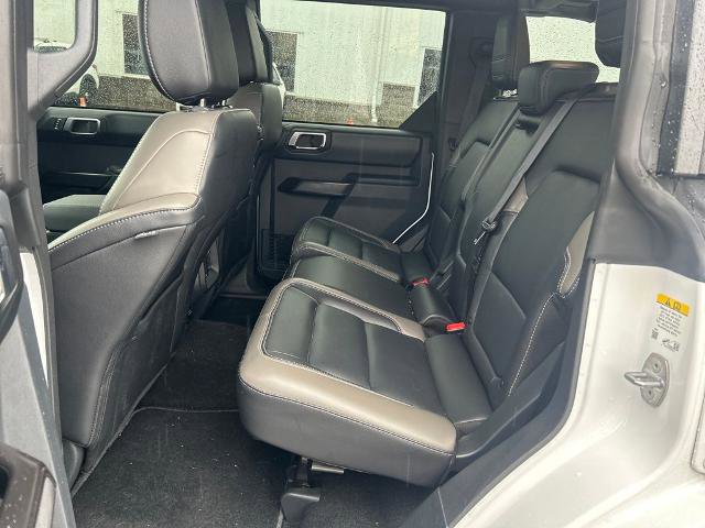 Certified 2025 Ford Bronco Outer Banks w/ Sasquatch Package image 9