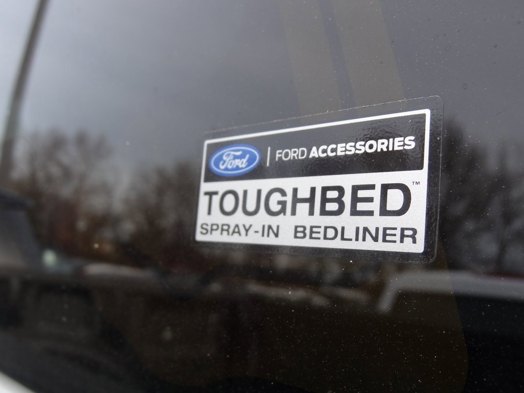 Certified 2023 Ford F150 XLT w/ Equipment Group 302A High image 16