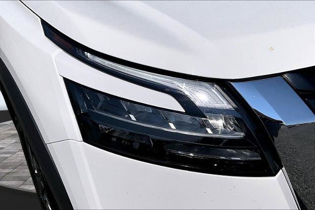 Used 2024 Nissan Pathfinder SV FWD image 30