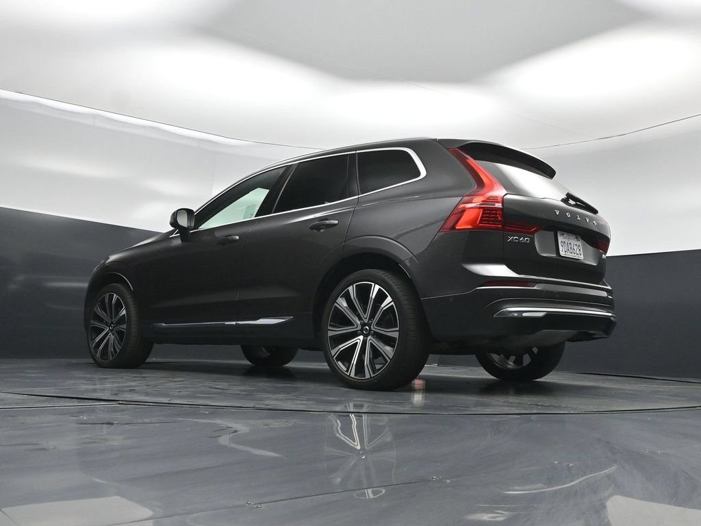 Used 2023 Volvo XC60 B5 Ultimate w/ Climate Package AWD/4WD image 47
