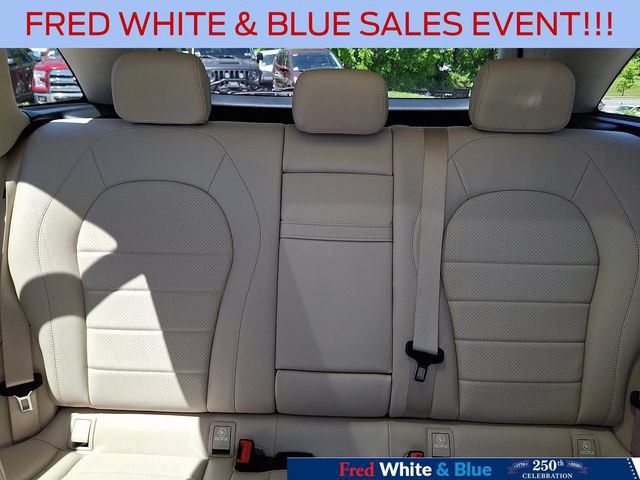 Used 2019 Mercedes-Benz GLC 300 4MATIC image 19