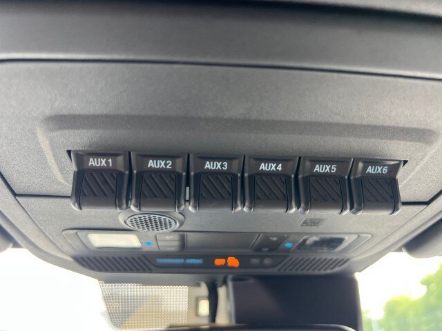 Certified 2024 Ford Bronco Wildtrak AWD/4WD image 18