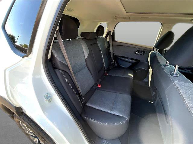 Used 2021 Nissan Rogue SV AWD/4WD image 27