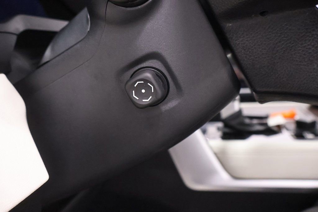 Used 2023 Toyota Tundra Capstone image 31