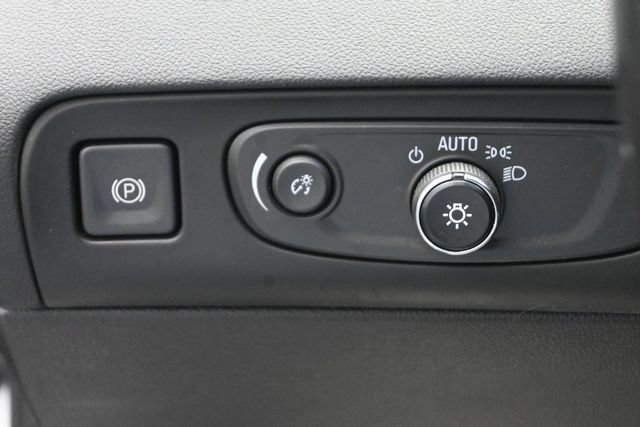 Used 2019 Buick Enclave Avenir w/ Avenir Technology Package AWD/4WD image 11