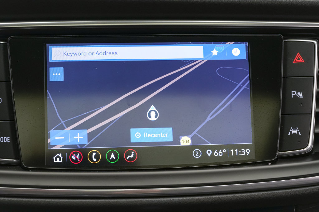 Used 2020 Buick Enclave Avenir w/ Avenir Technology Package AWD/4WD image 17