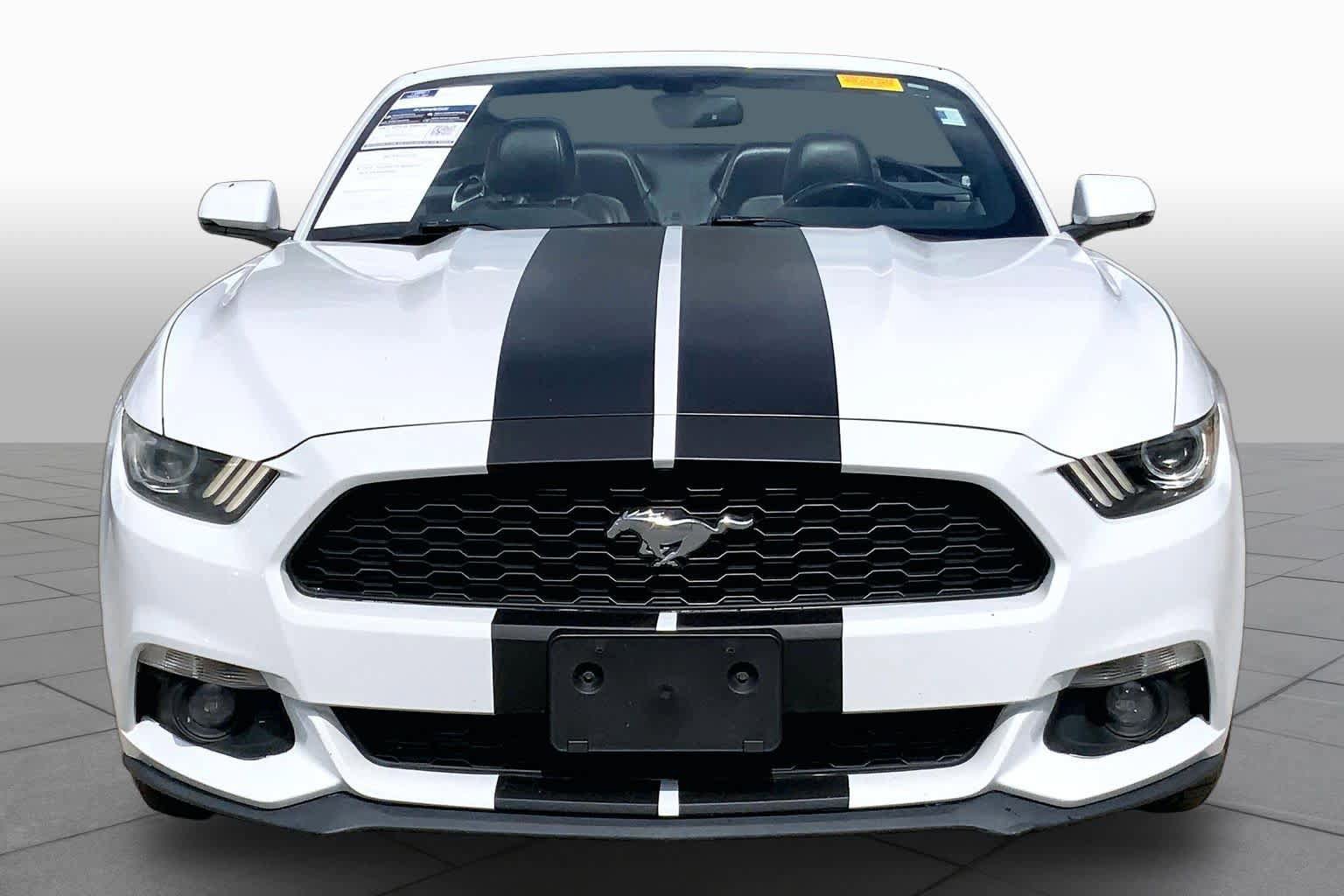 Certified 2017 Ford Mustang Premium RWD image 4
