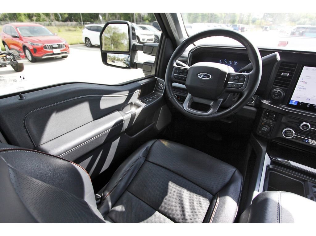 Certified 2024 Ford F250 Lariat w/ Lariat Ultimate Package image 11