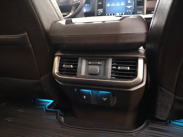 Certified 2025 Ford F150 King Ranch AWD/4WD image 39