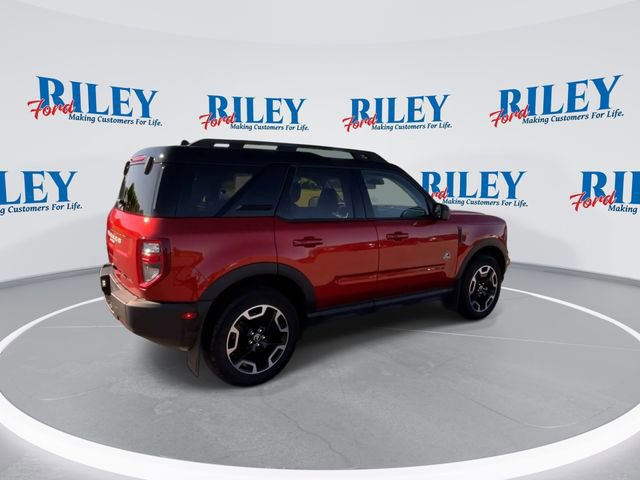 Certified 2024 Ford Bronco Sport Outer Banks w/ Tech Package image 6