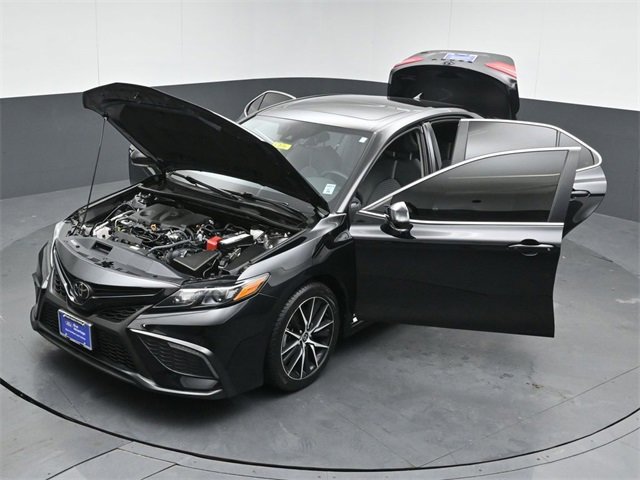 Used 2024 Toyota Camry SE image 55