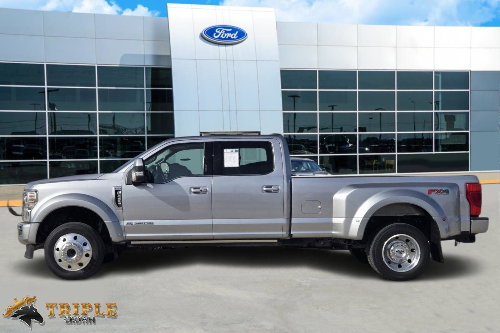 Certified 2022 Ford F450 Limited w/ FX4 Off-Road Package image 3