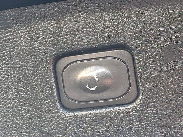 Certified 2022 Ford Edge Titanium image 29