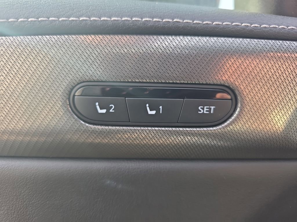 Used 2023 INFINITI QX60 Luxe w/ Cargo Package image 30