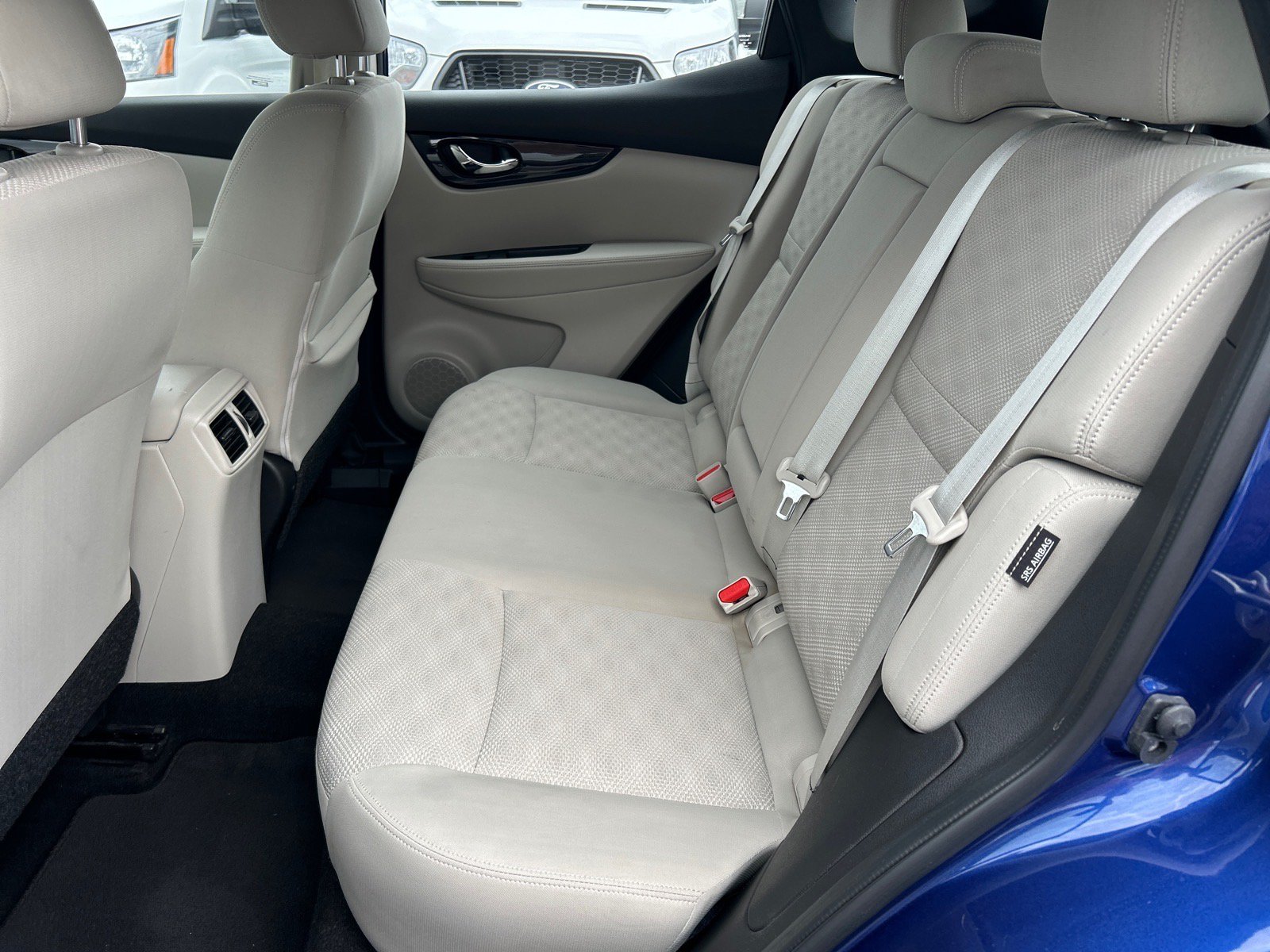 Used 2020 Nissan Rogue Sport SV AWD/4WD image 10