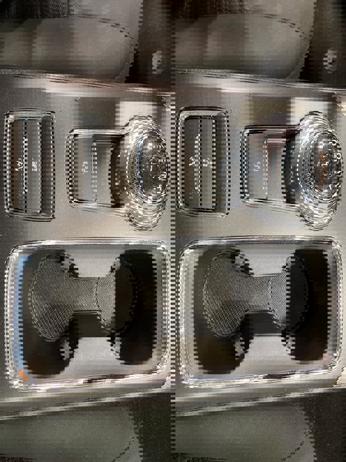 Certified 2020 Ford Fusion SE image 16