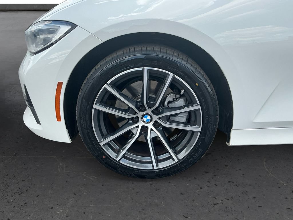 Used 2021 BMW 330i Sedan w/ Premium Package RWD image 13