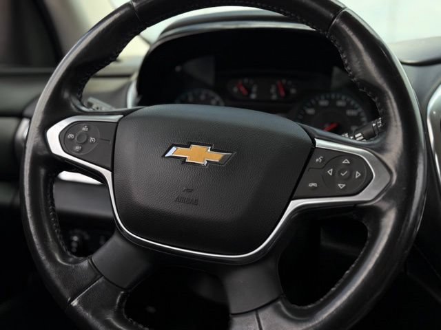 Used 2020 Chevrolet Traverse LT FWD image 8