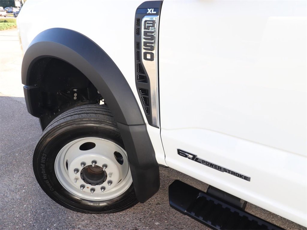 Certified 2023 Ford F550 2WD Crew Cab Super Duty image 9