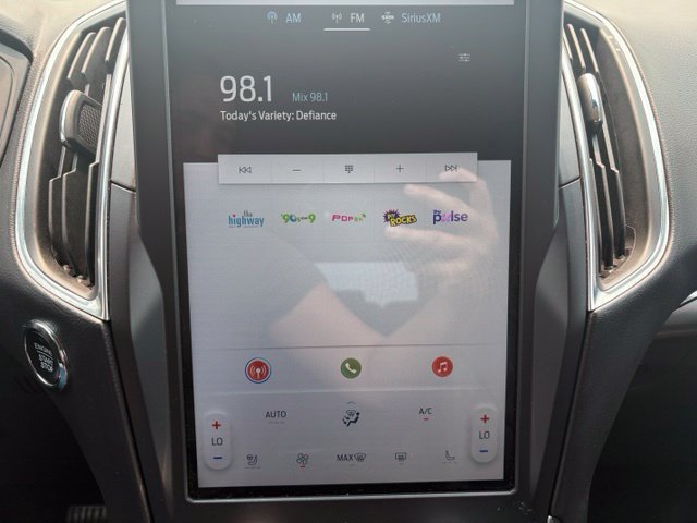 Certified 2024 Ford Edge Titanium AWD/4WD image 29