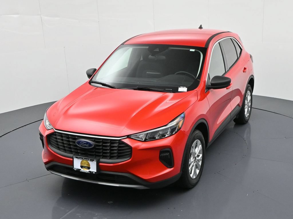 Certified 2024 Ford Escape Active AWD/4WD image 17