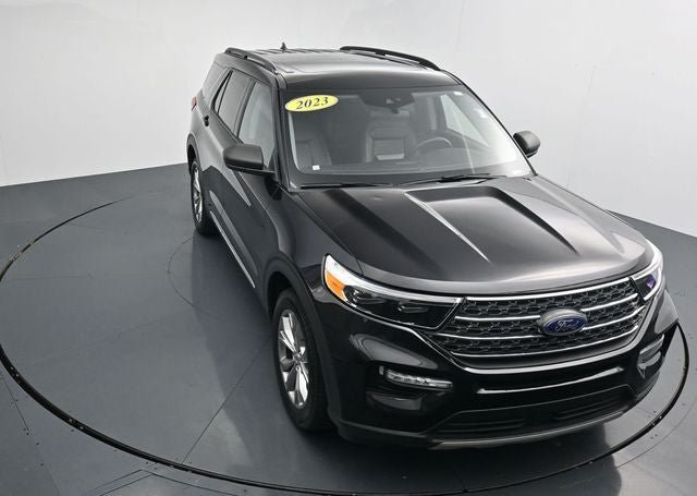 Certified 2023 Ford Explorer XLT w/ Equipment Group 202A AWD/4WD image 22