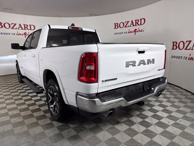 Used 2025 RAM 1500 Laramie AWD/4WD image 8