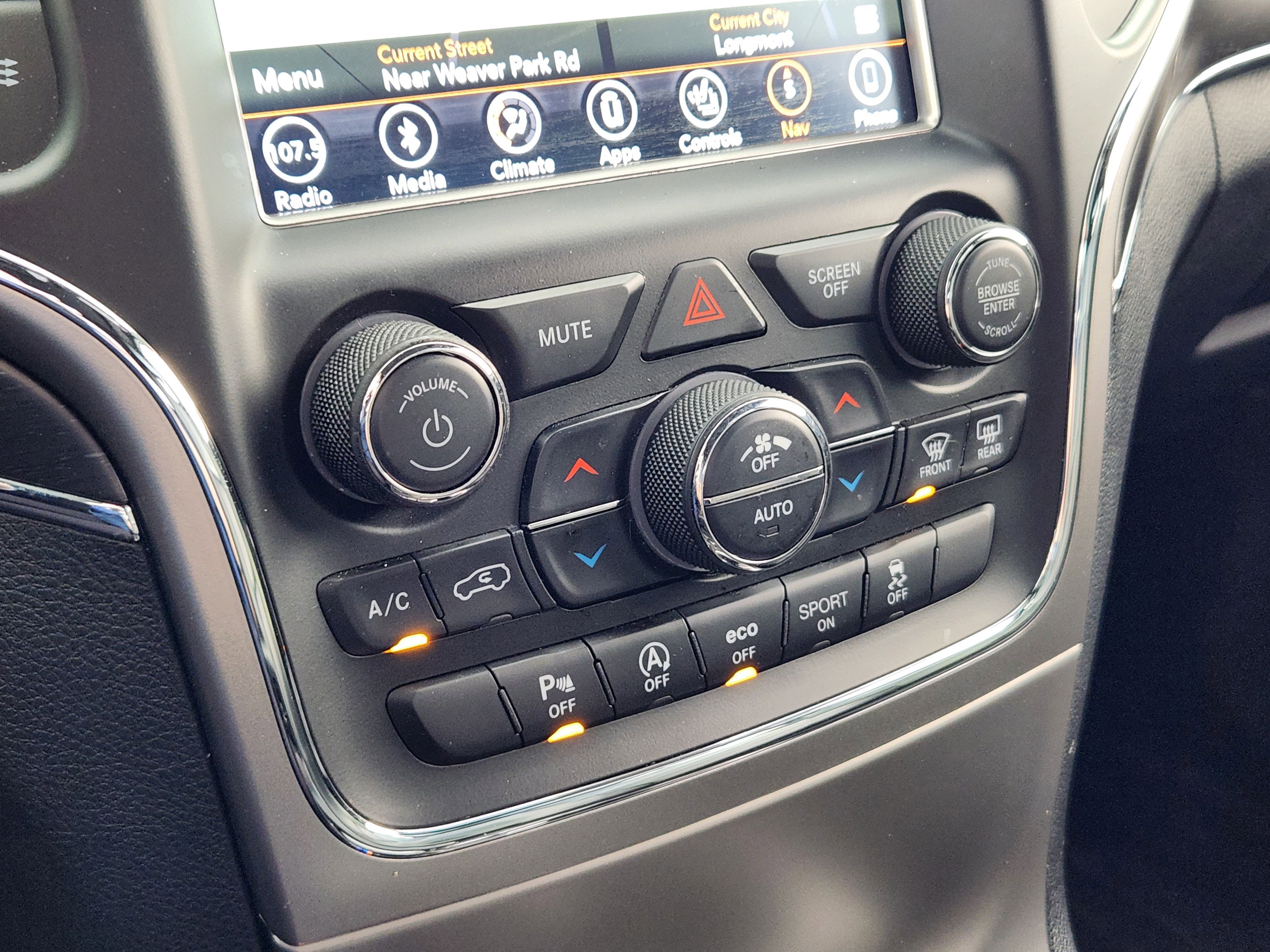 Used 2018 Jeep Grand Cherokee Limited image 24