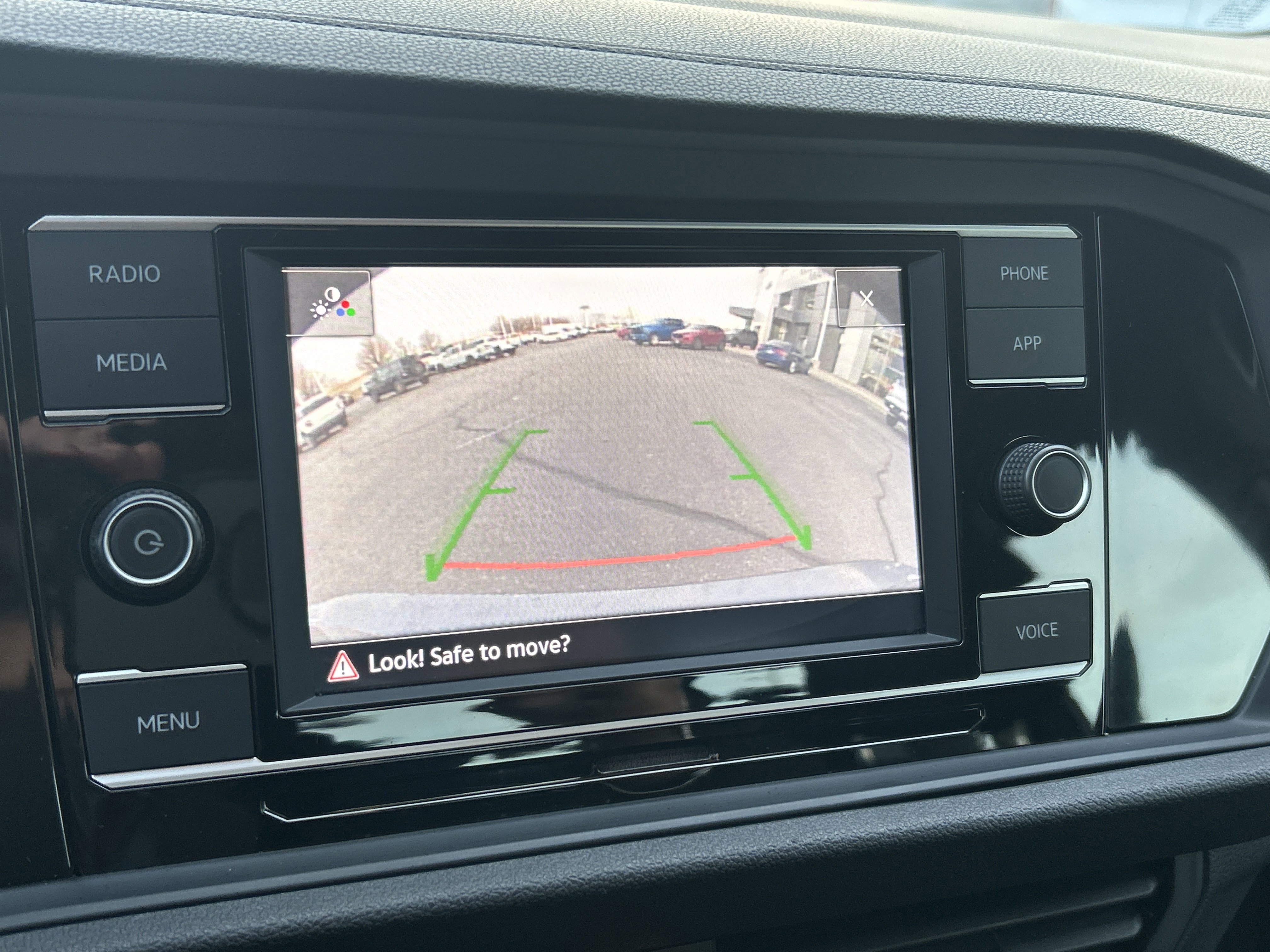 Used 2023 Volkswagen Jetta S image 23