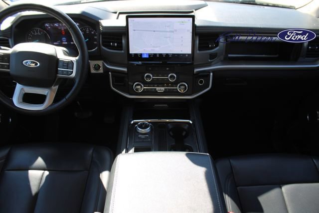 Certified 2024 Ford Expedition Max XLT image 16