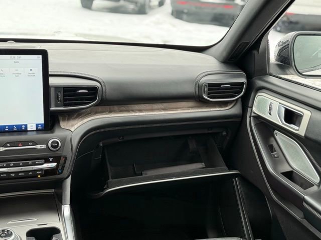 Certified 2020 Ford Explorer Platinum w/ Premium Technology Package image 45