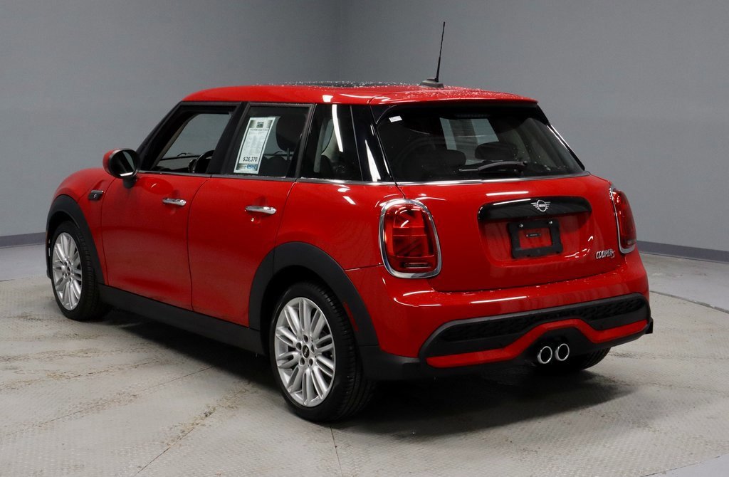 Used 2024 MINI Cooper S image 3