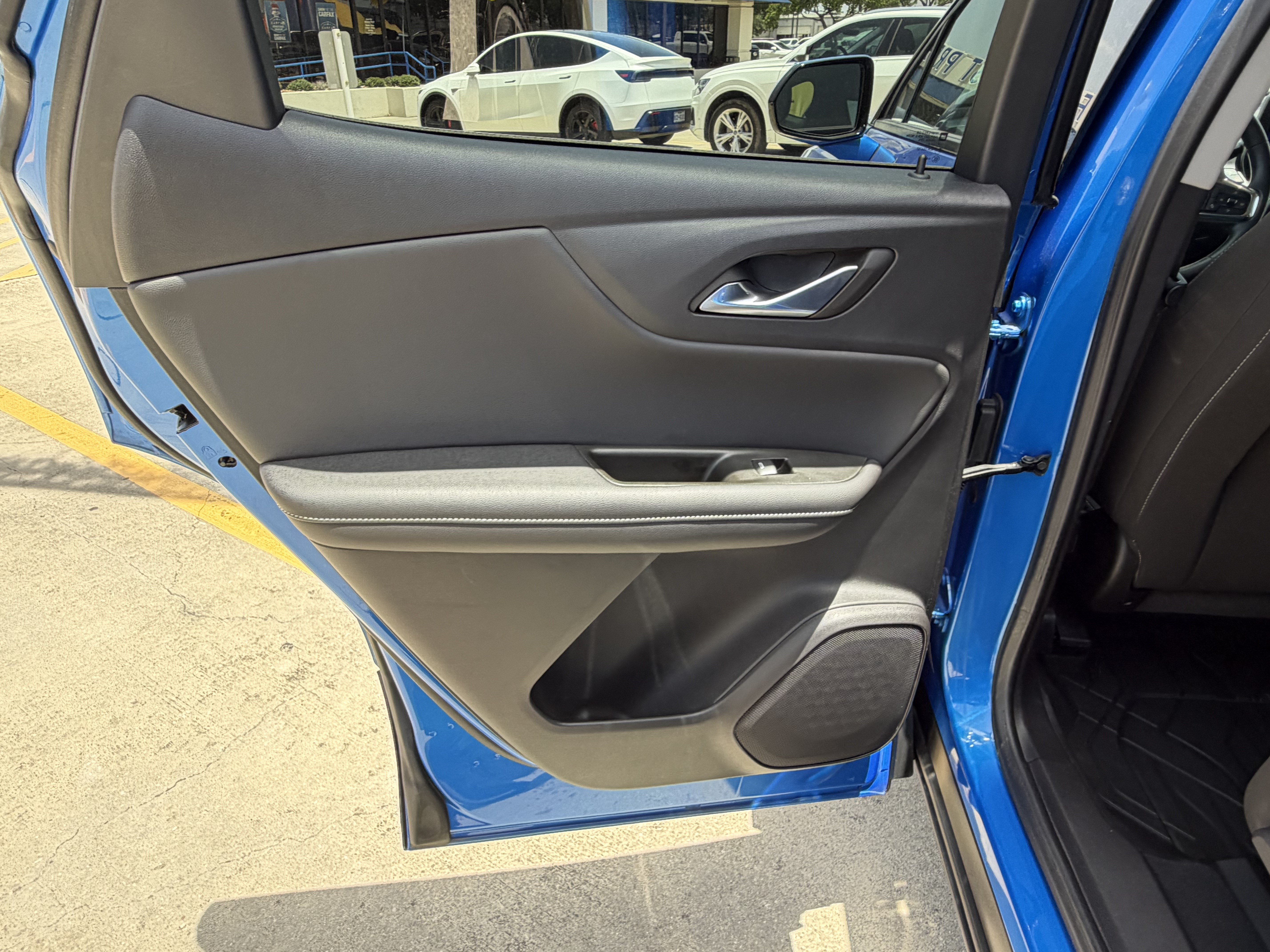 Used 2024 Chevrolet Blazer LT w/ Convenience Package FWD image 15