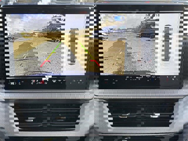 Certified 2025 Ford Explorer Active image 25