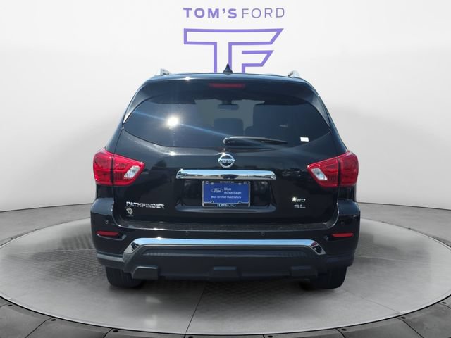 Used 2020 Nissan Pathfinder SL AWD/4WD image 4
