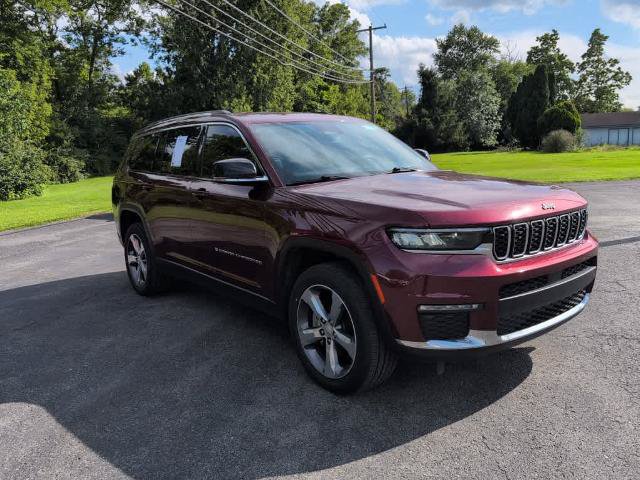 Used 2021 Jeep Grand Cherokee L Limited AWD/4WD image 3