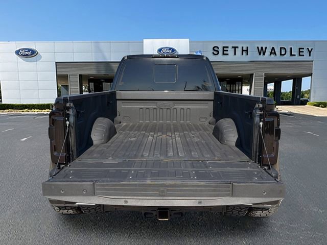 Certified 2023 Ford F450 Platinum w/ FX4 Off-Road Package image 16