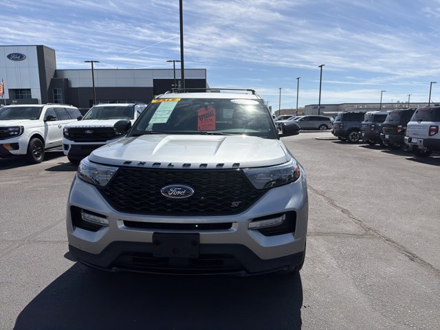 Certified 2023 Ford Explorer ST AWD/4WD image 3