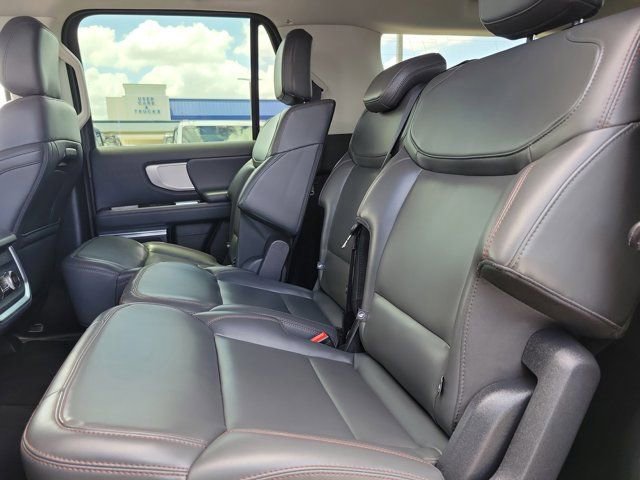 Certified 2025 Ford Expedition Max Active AWD/4WD image 19