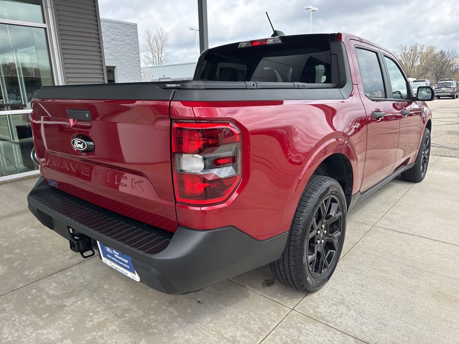 Certified 2025 Ford Maverick XLT w/ Equipment Group 301A image 8